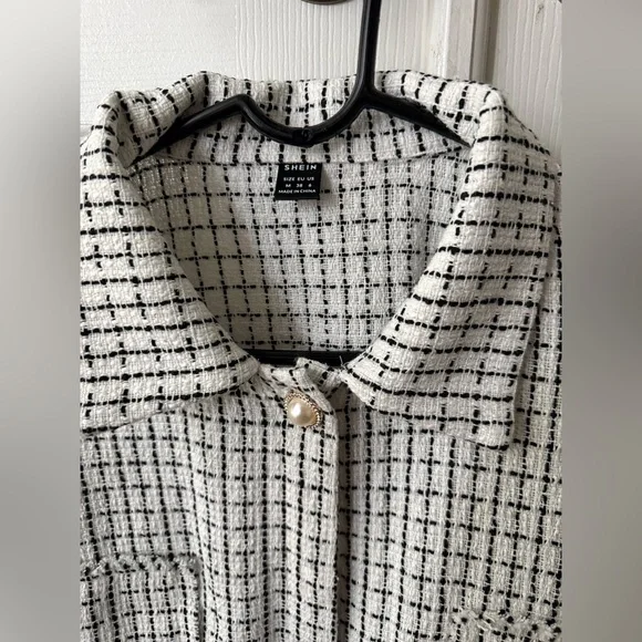 Women's Pearl Button Black and White Checkered Plaid Shacket Shirt Jacket - Picture 3 of 7